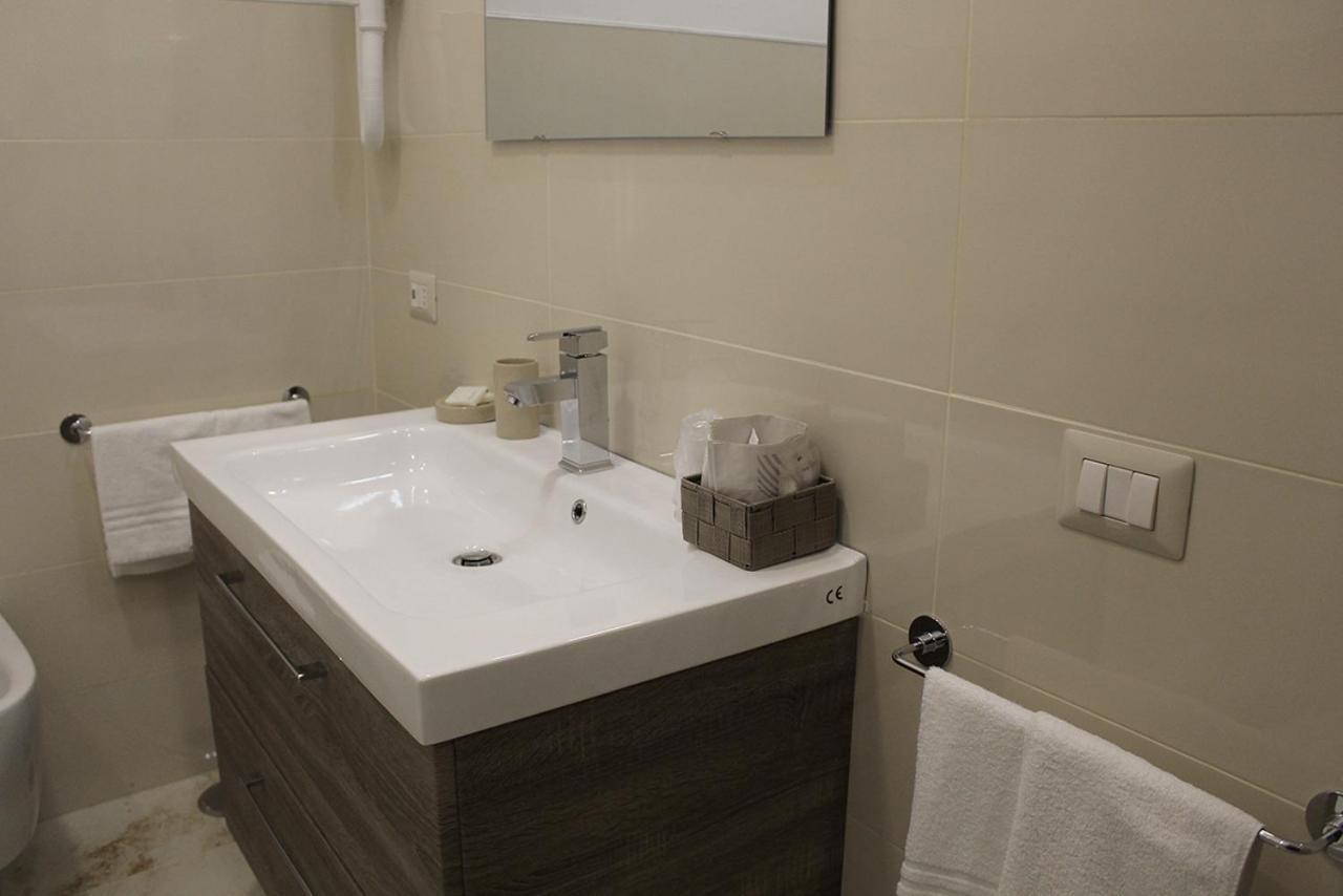 Antonietta De Pace Rooms By Napoli Milionaria B&B Exterior photo